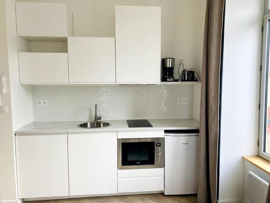 La Belle Consigne - Appartements Dinan Centre Gare Екстериор снимка