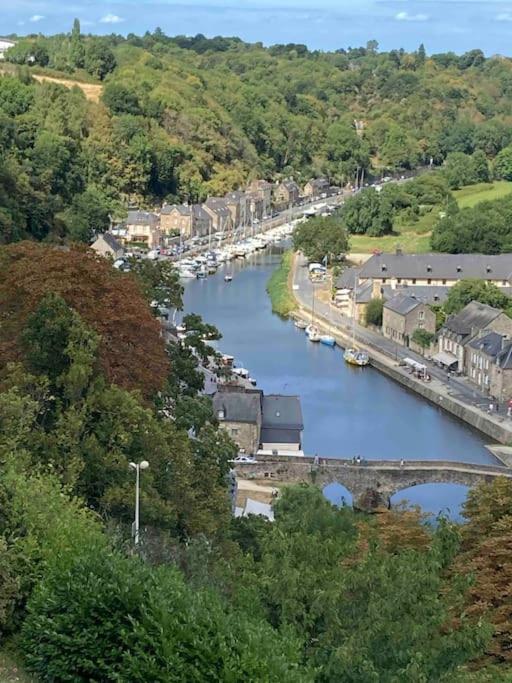 La Belle Consigne - Appartements Dinan Centre Gare Екстериор снимка