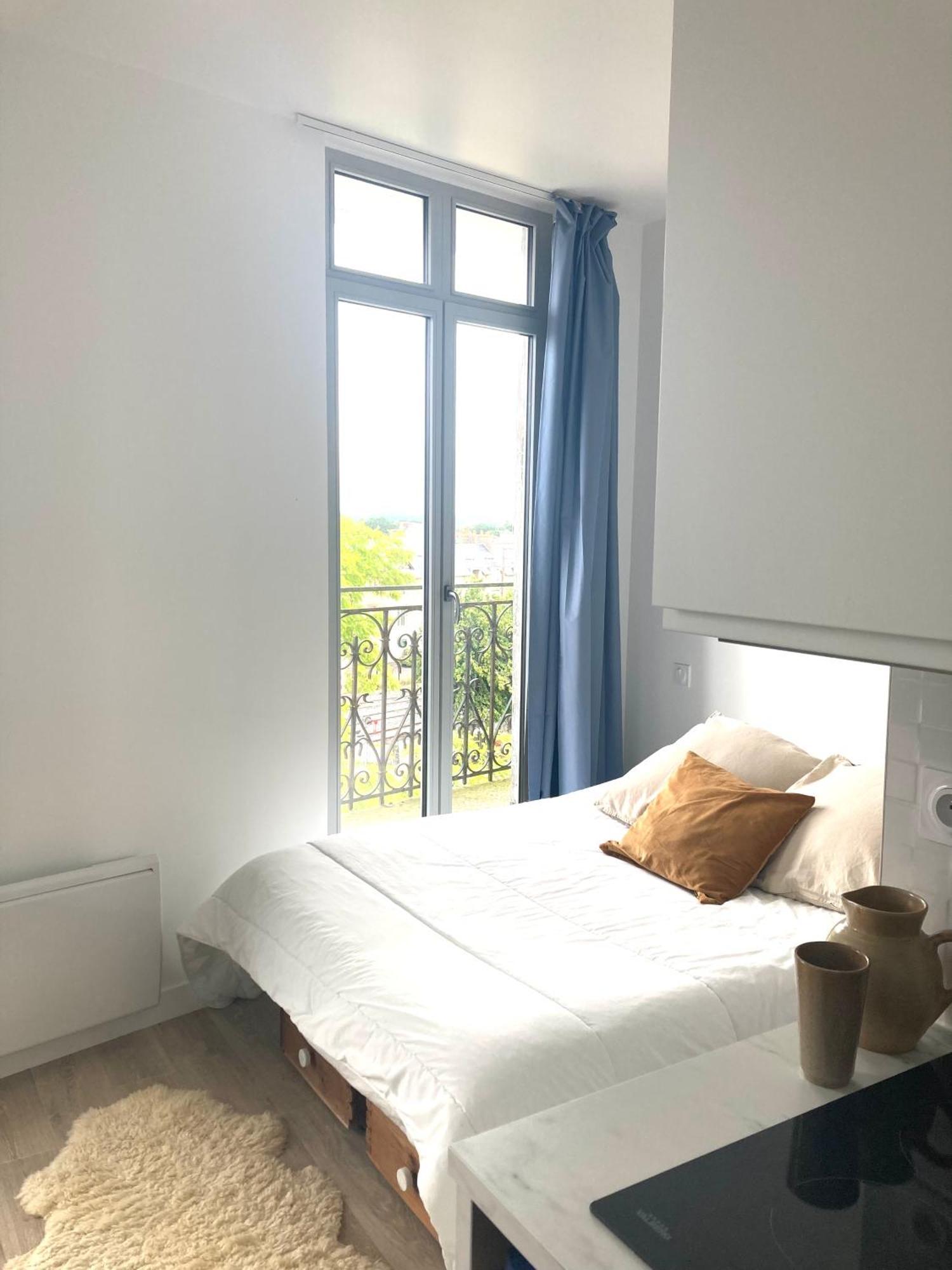 La Belle Consigne - Appartements Dinan Centre Gare Екстериор снимка