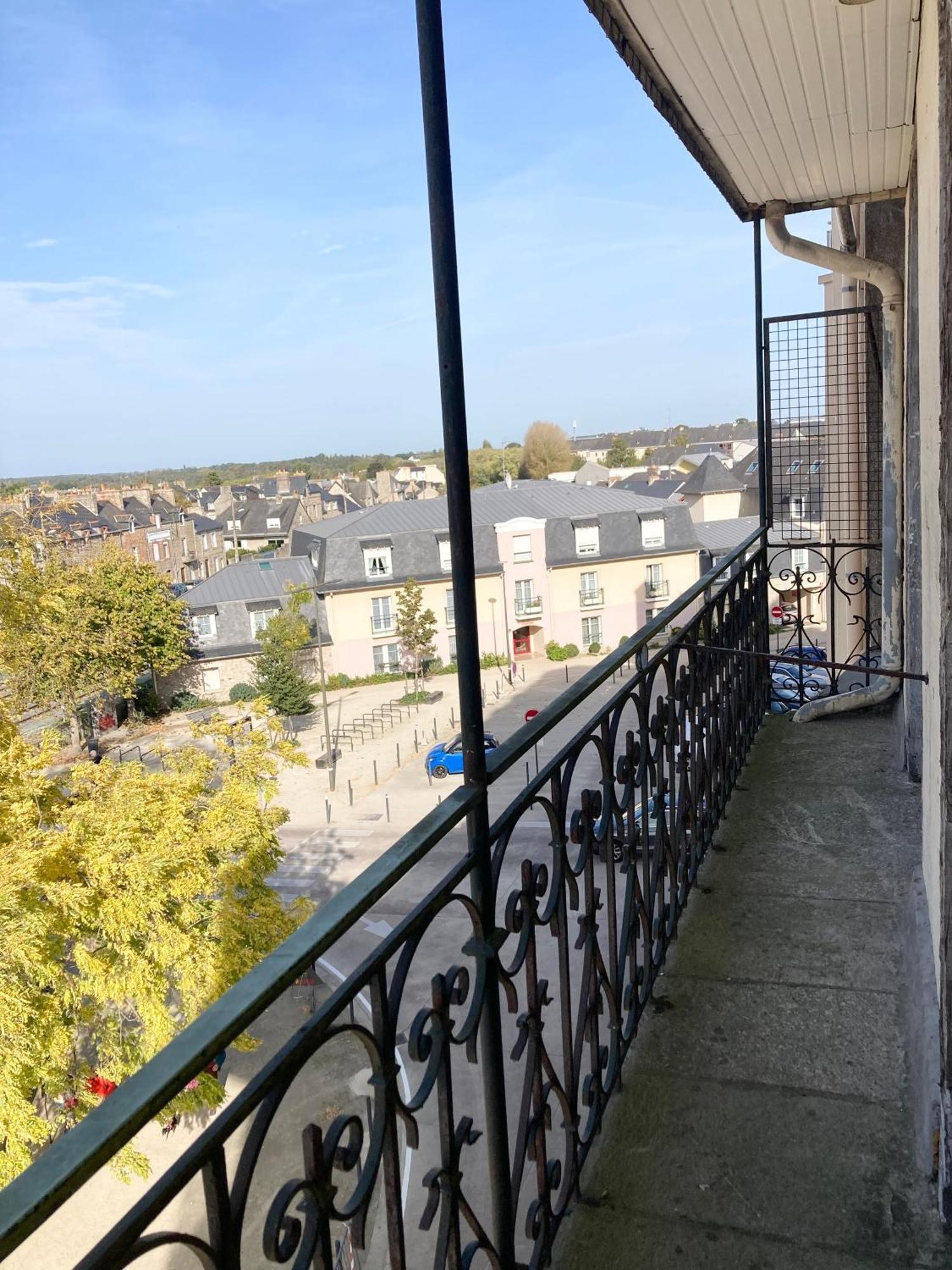 La Belle Consigne - Appartements Dinan Centre Gare Екстериор снимка